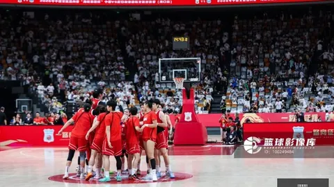 腾讯电竞新品发布会，科技潮品燃爆电竞圈
